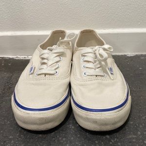 Vans Style 44 Authentics